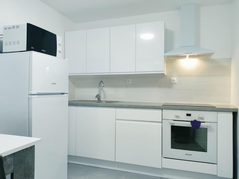 # Appartement Charmant 75 M2 Parking Gratuit Оберне Екстериор снимка