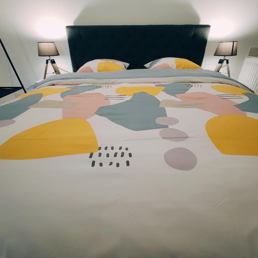 # Appartement Charmant 75 M2 Parking Gratuit Оберне Екстериор снимка
